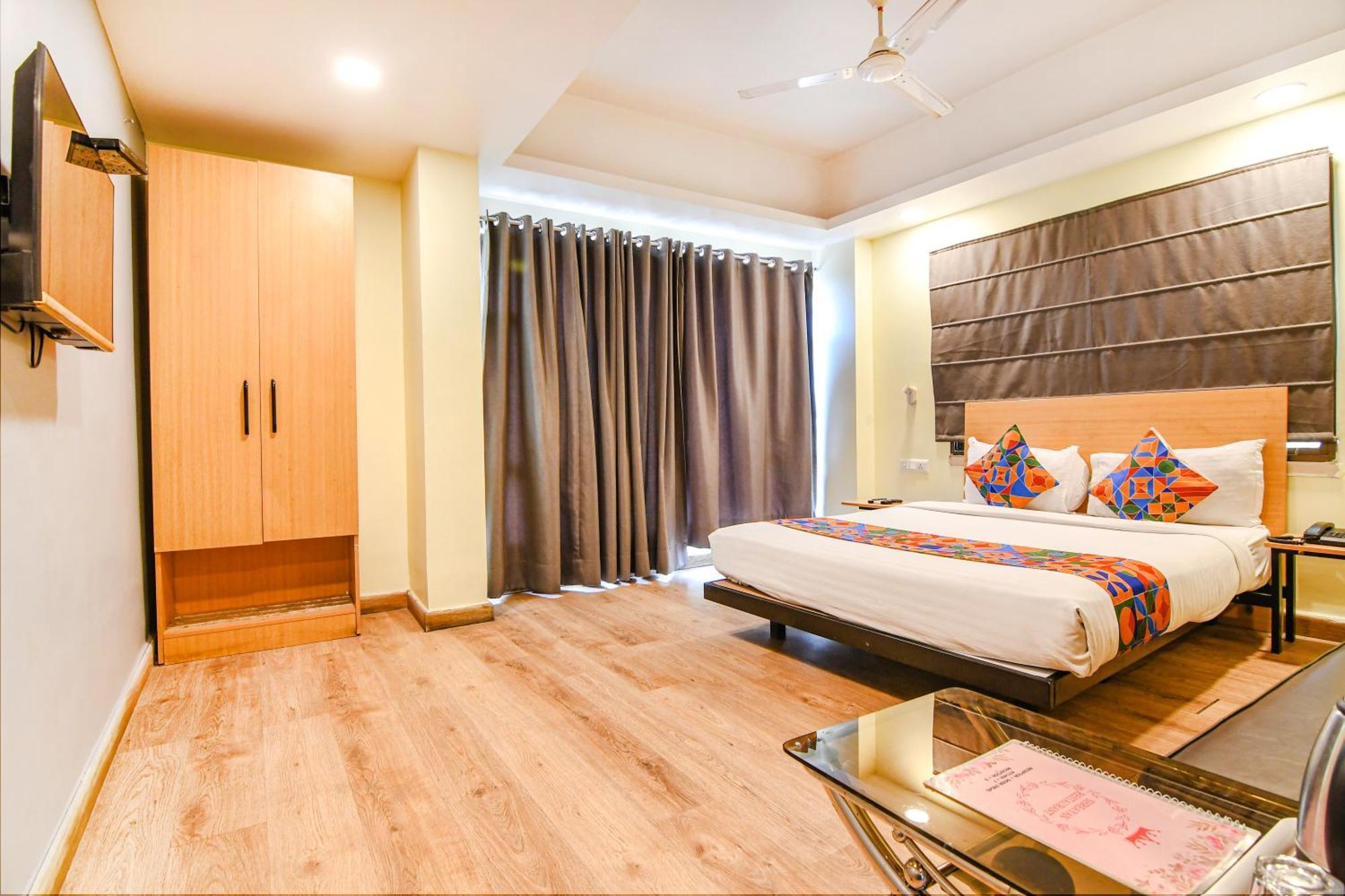 Super Townhouse Suncitel Near Kolkata Airport Hotel Dum Dum Exterior photo