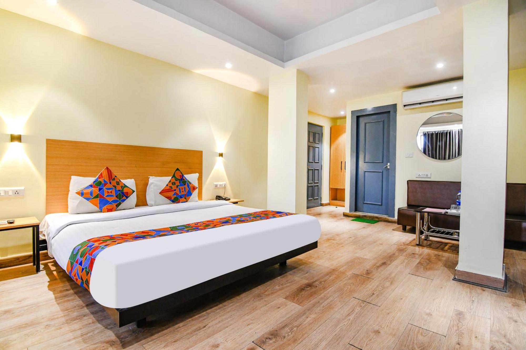 Super Townhouse Suncitel Near Kolkata Airport Hotel Dum Dum Exterior photo