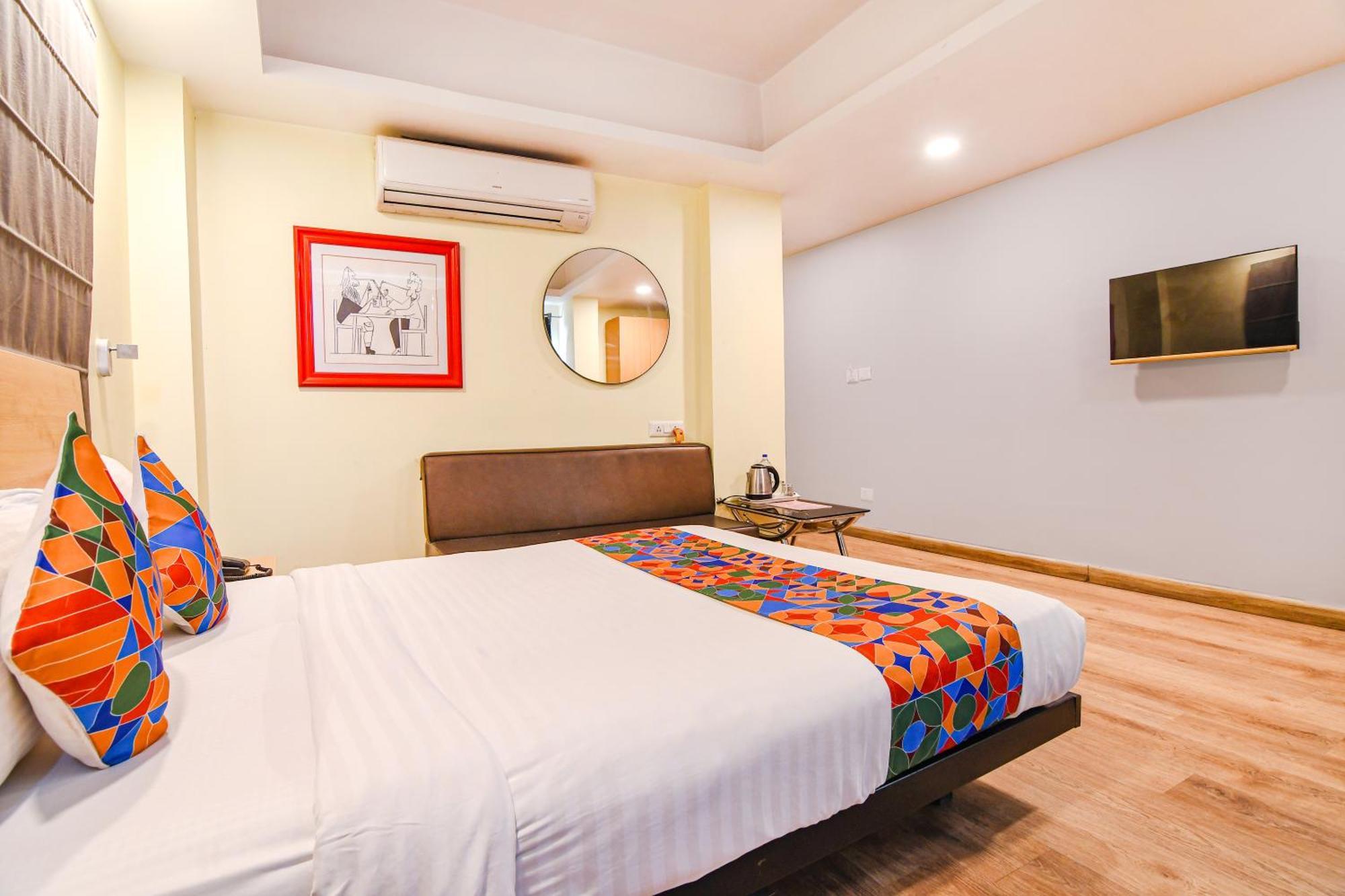Super Townhouse Suncitel Near Kolkata Airport Hotel Dum Dum Exterior photo