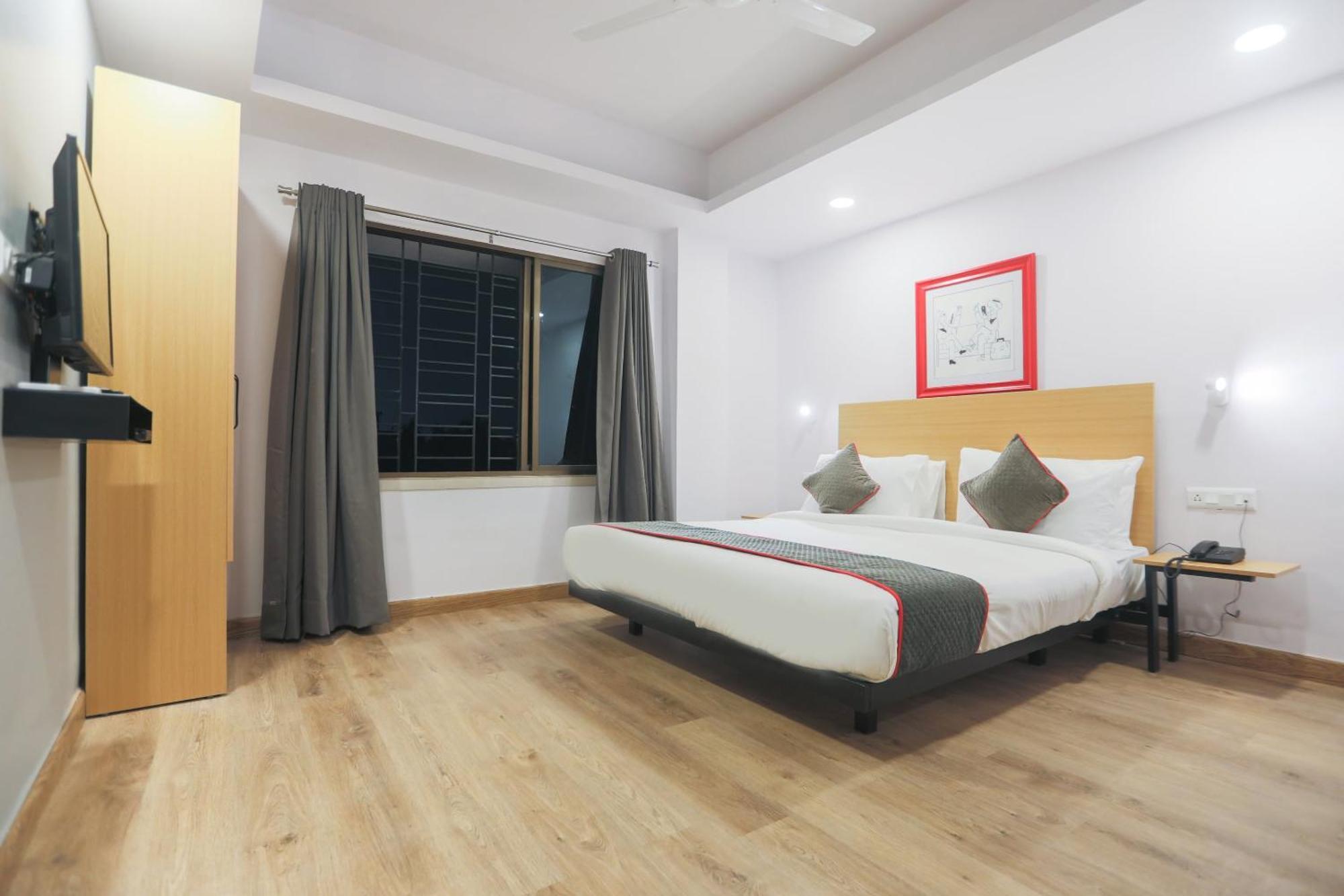 Super Townhouse Suncitel Near Kolkata Airport Hotel Dum Dum Exterior photo