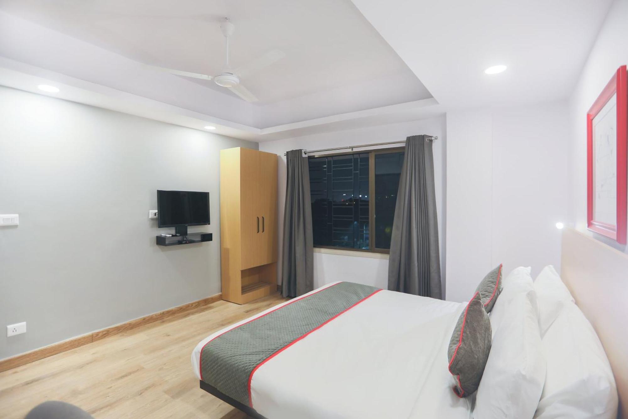 Super Townhouse Suncitel Near Kolkata Airport Hotel Dum Dum Exterior photo